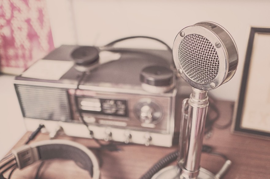 How to install and use a CB radio